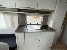 BÜRSTNER Premio 455 TS 1600 kg / Black Forest / Gasaußen