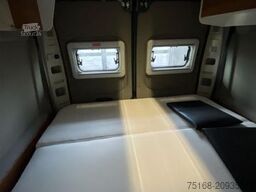 VANTOURER 600 D Truma E / Rahmenfenser / Markise