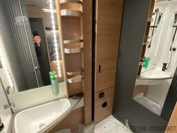 KNAUS L!VE TI 650 MEG Platinum Selection Abstandstempo