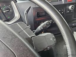 RENAULT C 440
