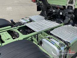 Scania S 590 A6x2/4NB RETARDER FULL AIR V8 KING XT 9T