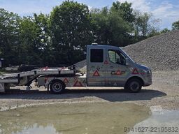 Mercedes-Benz Sprinter 519