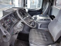 Scania P94-260 VACUUMTANK 10 CUB STEELSPRINGS,MANUALPOMP