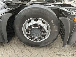 Mercedes-Benz Actros 2542 Gigaspace 6x2 / 429 dkm / NL Truck ...