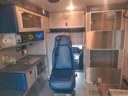 Chevrolet Silverado 3500 Leader Ambulance