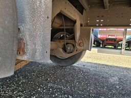 NORDIC S340 | Sliding roof | New tilts | Glavanised ch...