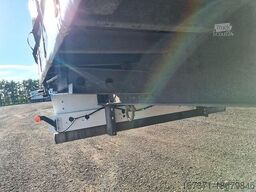 NORDIC S340 | Sliding roof | New tilts | Glavanised ch...