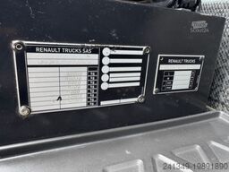 RENAULT C520 10x4