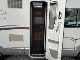 RAPIDO 983F/Hubbett/Klima/Solar/SAT/TV/Markise/1.Hand