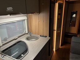 WEINSBERG CaraTwo 550 QDK Stockbetten Mover