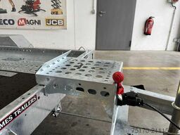 Brian James Cargo Digger Plant 2 / Länge: 2.800mm / 2.700kg