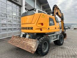 Liebherr A 910 C Litronic / 2.381h / SW33