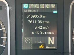 MERCEDES-BENZ Atego 818 Koffer 7,20m /LBW/Klima/ Automatik