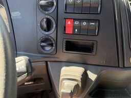 MERCEDES-BENZ Atego 818 Koffer 7,20m /LBW/Klima/ Automatik