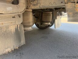MERCEDES-BENZ Atego 818 Koffer 7,20m /LBW/Klima/ Automatik