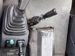 MAN TGA 35.480 8X4 Abroller mit Container