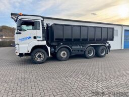 MAN TGA 35.480 8X4 Abroller mit Container