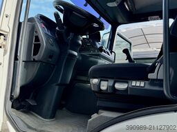 MAN TGA 35.480 8X4 Abroller mit Container