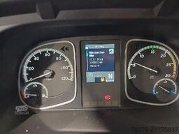 MERCEDES-BENZ MB 1224 L Koffer 7.2m LBW  Klima 2x AHK Kamera