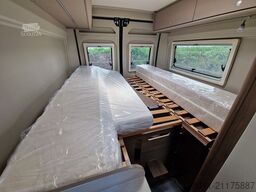 CARADO CV640 Pro Automat  Markise Busbiker