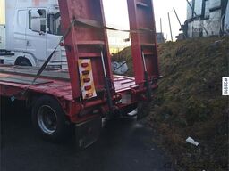 Vang SLHS machine trailer with hydraulic ramps