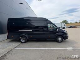 Ford Transit Minibus 16+1