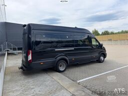 Ford Transit Minibus 16+1