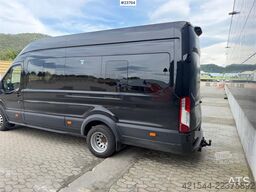 Ford Transit Minibus 16+1