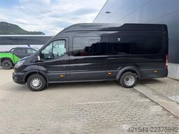 Ford Transit Minibus 16+1