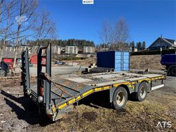 NC machinery trailer with manual loading ramps