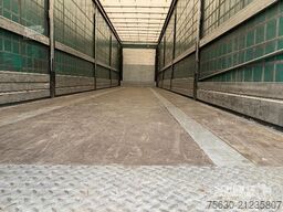 Schmitz Cargobull Semitrailer Curtainsider Coil
