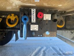 Krone box semi-trailer with Thermo King unit
