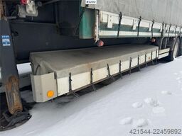 Tyllis Jumbo curtain side semi-trailer
