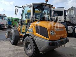 LIEBHERR 504C / SW / Gabel + Schaufel / Wenig Stunden