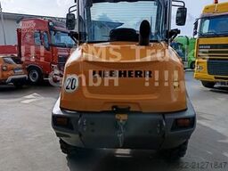 LIEBHERR 504C / SW / Gabel + Schaufel / Wenig Stunden
