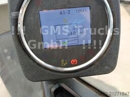 LIEBHERR 504C / SW / Gabel + Schaufel / Wenig Stunden