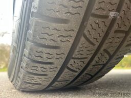 VOLKSWAGEN T6.1 BOTT REGALS. TEMP. SHZ NAVI KLIMA 1.HAND