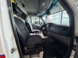 MERCEDES-BENZ Sprinter II 516 RTW/KTW KOFFER*RETTUNGSFAHRZEUG*
