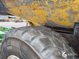 Komatsu HM300-5E0