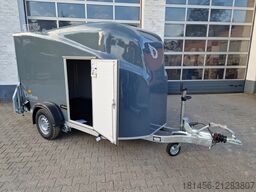 Cheval Liberté Debon Polycargo 1300 eisengrau Seitentür direk