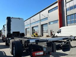 Volvo FH 460 6x2-4 Globetrott. Fahrgestell LAGER