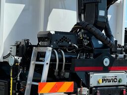 MAN TGS 28.440 6x4-4 BL 2-Seitenkipper Recycling Kran