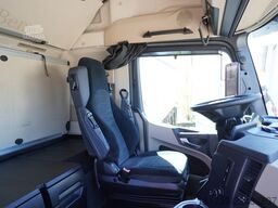 Mercedes-Benz Actros 2542 MP5 / Curtainsider 19 EPAL/