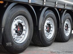 Schwarzmuller J-SERIE / 2020 / KOSZ PALE TOWY / OŚ POD. / SAF / CODE XL / 6520