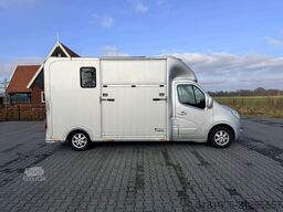 Renault Master Renault Master Sodiak 2 paards / 3 pony's