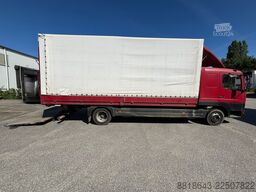 Mercedes-Benz Atego 818