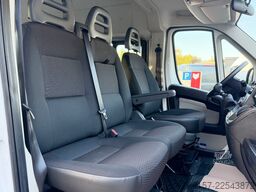 PEUGEOT Boxer Kombi 333 L2H2 Active Blue-HDi 130 9-Sitze
