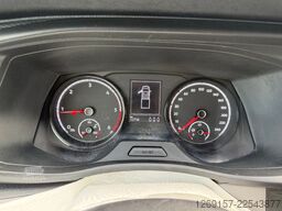 VW T6.1 Transporter Pritsche DOKA 3t *AHK 2500KG*