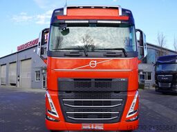 Volvo FH500 6x2 / Krone 19 EPAL refrigerator
