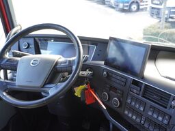 Volvo FH500 6x2 / Krone 19 EPAL refrigerator